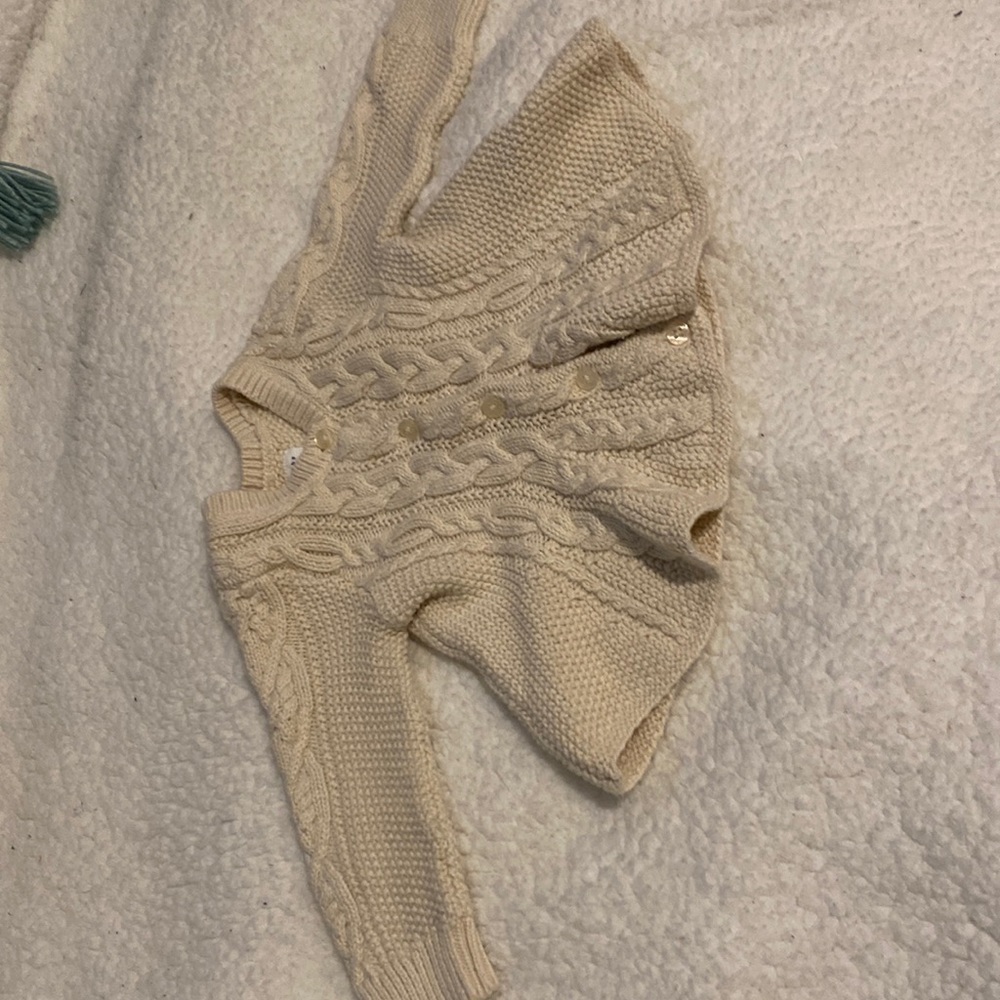 Baby GAP sweater EUC